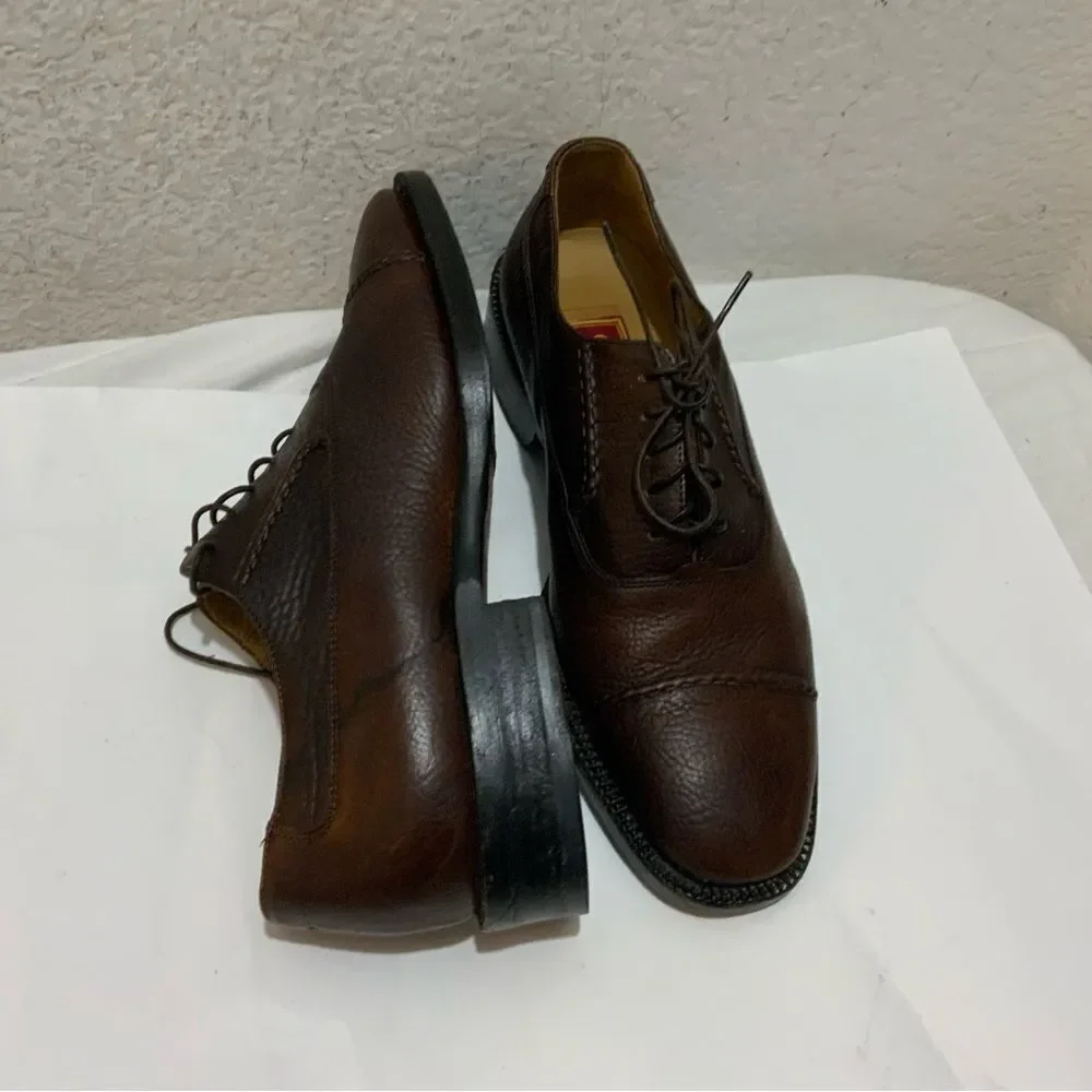 Cole  HAAN men’s shoes Oxford leather brown vibram soles 6.5 E made in Italy